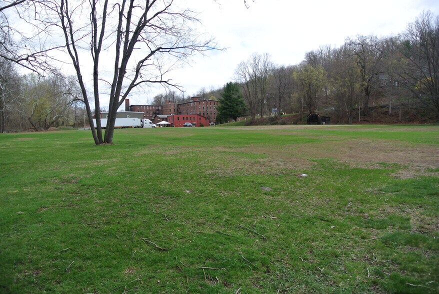 More Photos Of 37 Greenwoods Rd, New Hartford Land For Sale