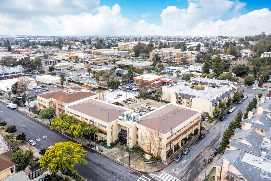 More Photos Of 1290 B St, Hayward Office For Lease