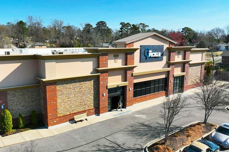 More Photos Of 1031 Old Montgomery Hwy, Birmingham Freestanding For Sale