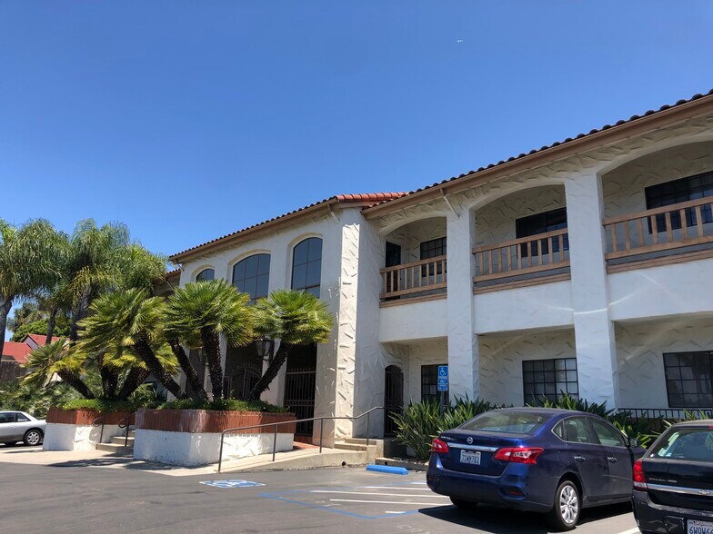 Primary Photo Of 1020 S Santa Fe Ave, Vista Office For Lease