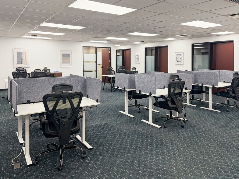 More Photos Of 100 S Main St, Greensburg Coworking Space
