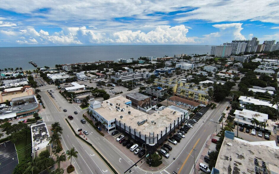 More Photos Of 218 Commercial Blvd, Fort Lauderdale Storefront Retail Office For Lease