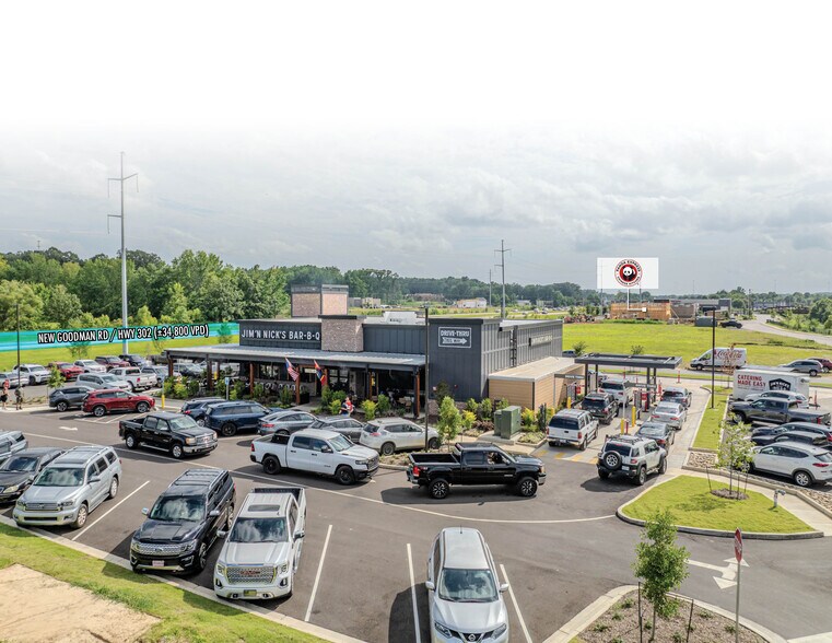 More Photos Of 8401 McGregor Xing, Olive Branch Restaurant For Sale