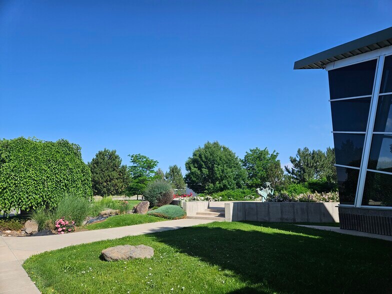 More Photos Of 3684 N Townsend Ave, Montrose Flex For Sale