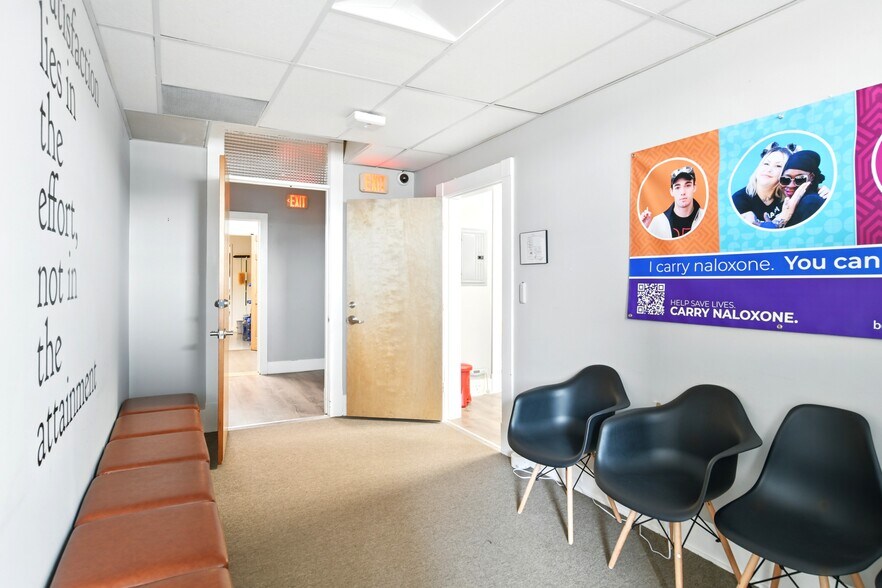 More Photos Of 42 Summer St, Pittsfield Medical For Sale