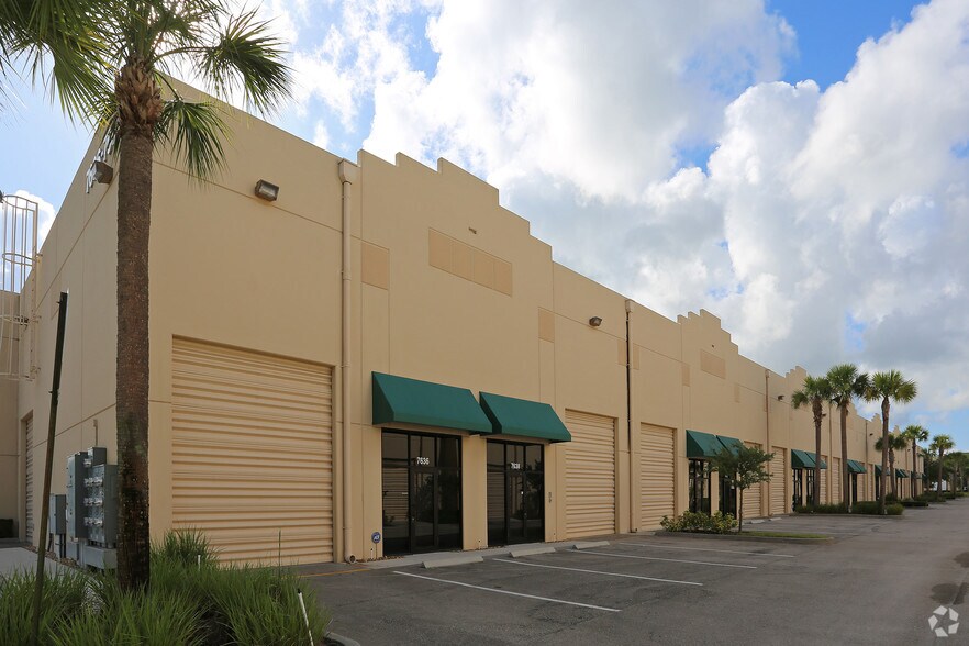 More Photos Of 7602-7664 SW Jack James Dr, Stuart Warehouse For Lease
