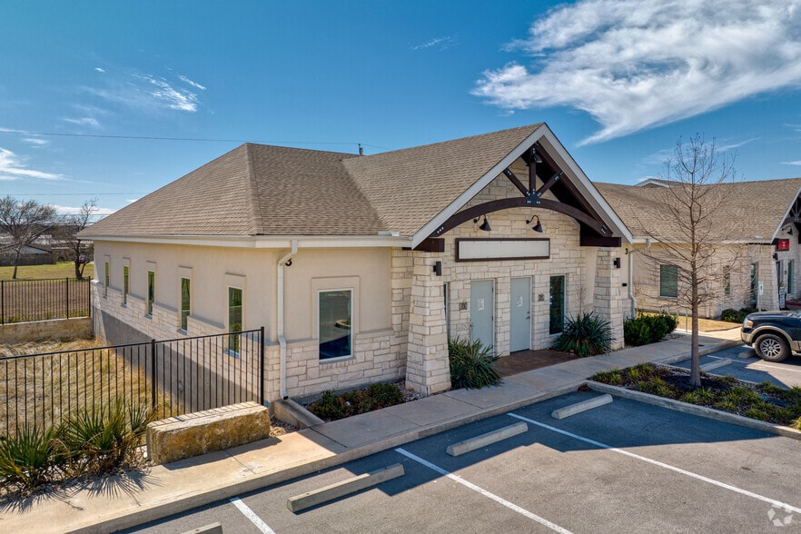 More Photos Of 701 FM 685, Pflugerville Medical For Lease