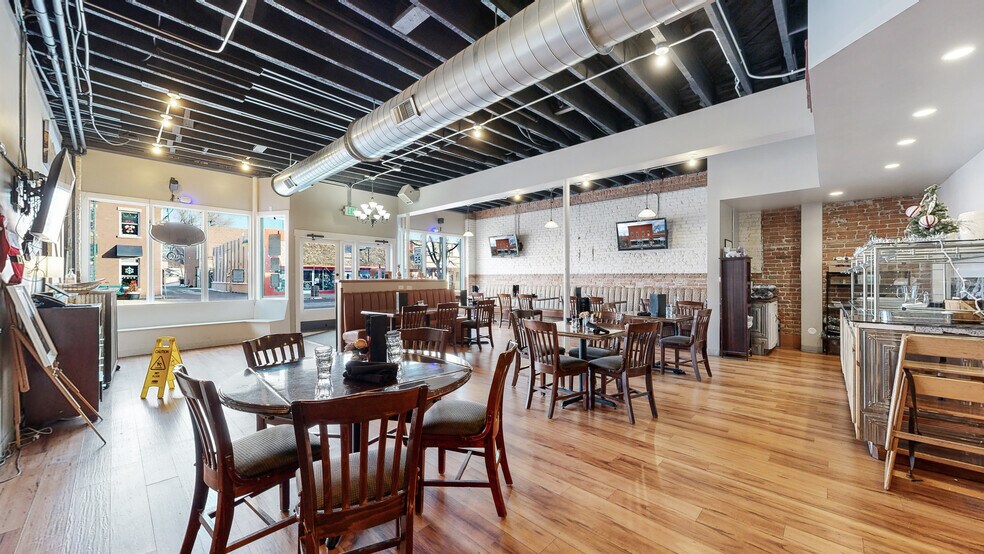 More Photos Of 335 Mountain Ave, Berthoud Restaurant For Sale
