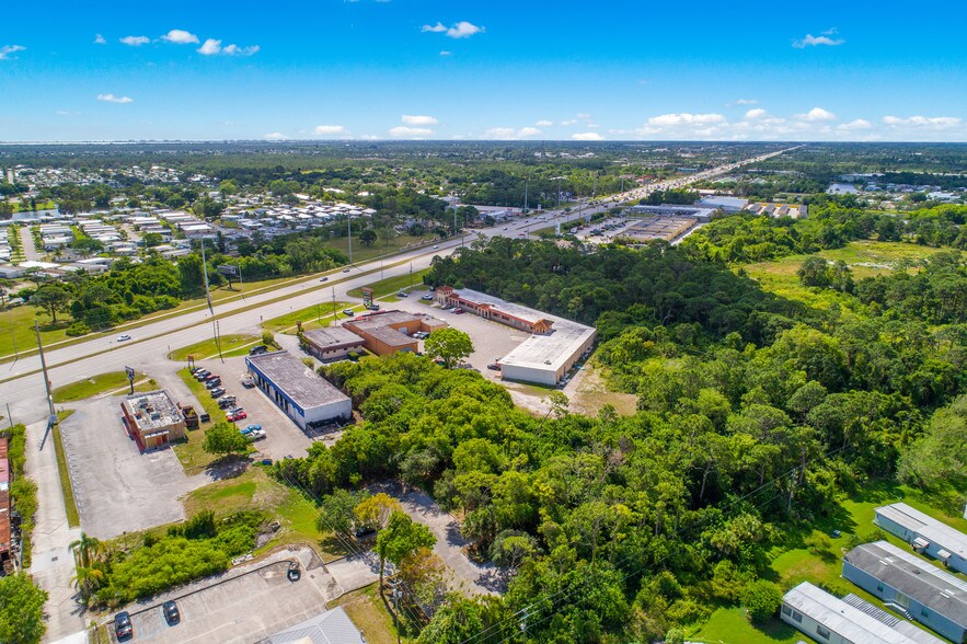 More Photos Of 8267 S Us-1 Hwy, Port Saint Lucie Freestanding For Sale
