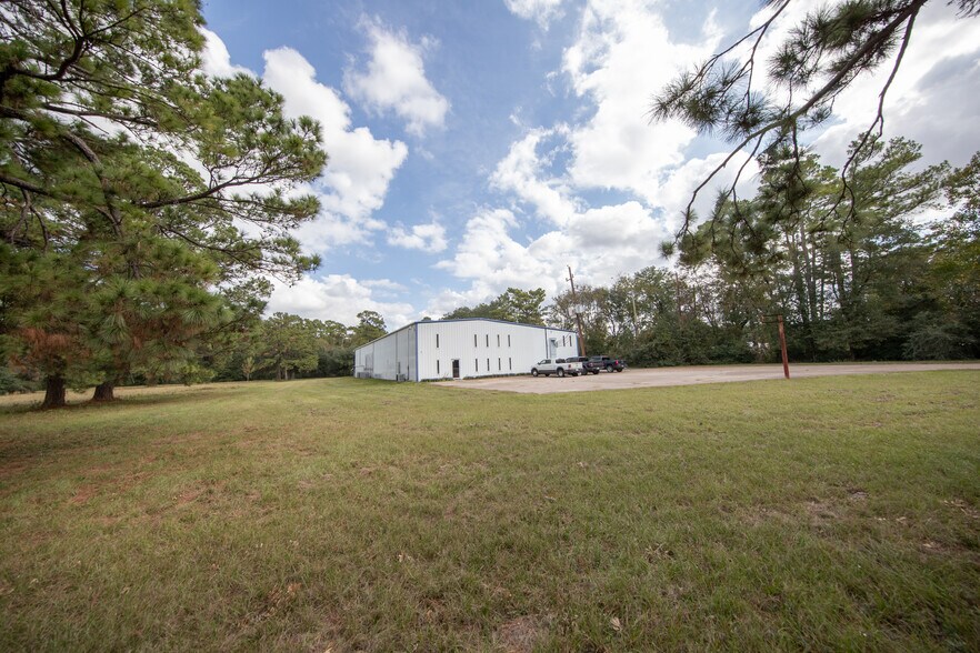 More Photos Of 4421 Theiss Rd, Humble Warehouse For Sale