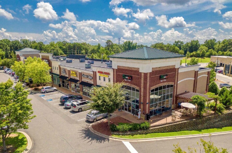 Primary Photo Of Dam Rd @ Stonecrest Blvd, Tega Cay Unknown For Lease