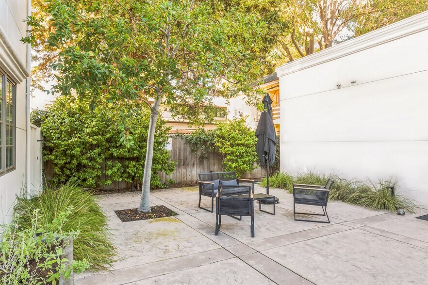 More Photos Of 120B Santa Margarita Ave, Menlo Park Office For Lease