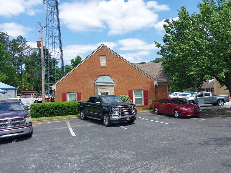 More Photos Of 1298 Rockbridge Rd, Stone Mountain Office For Sale