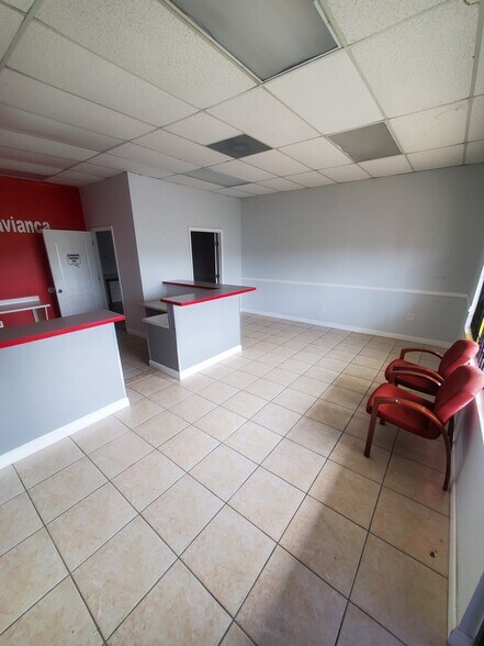 More Photos Of 5303 E Colonial Dr, Orlando Unknown For Lease