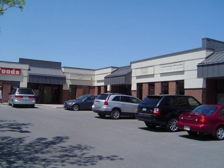 More Photos Of 4155 Fairview St, Burlington General Retail For Lease