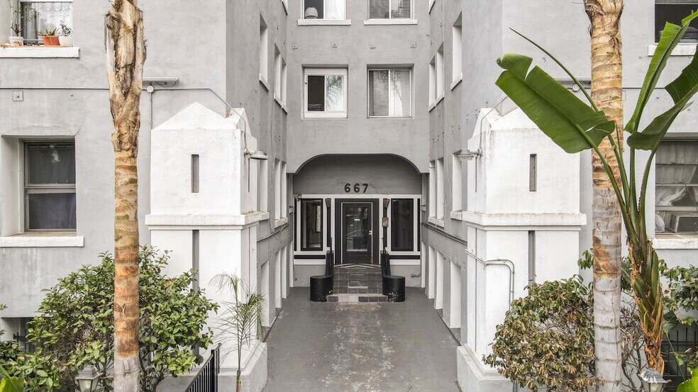 More Photos Of 667 S Carondelet, Los Angeles Multifamily For Sale