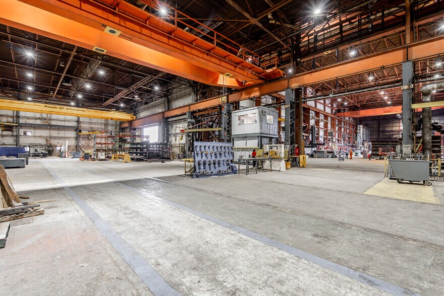 More Photos Of 1700-1800 Rue De La Marine, Sorel-tracy Industrial For Sale