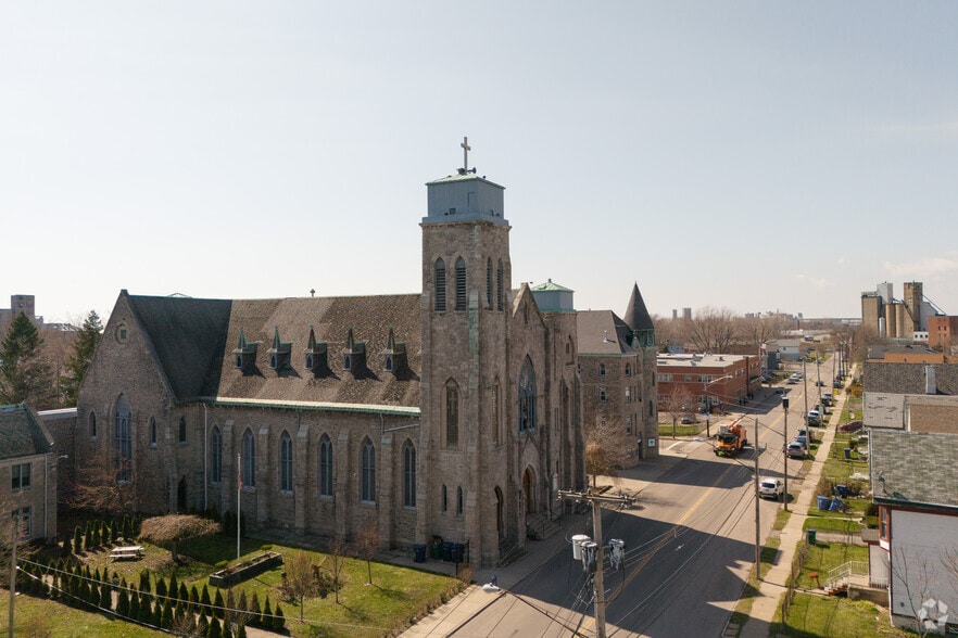 Primary Photo Of 193 Elk St, Buffalo Religious Facility For Sale