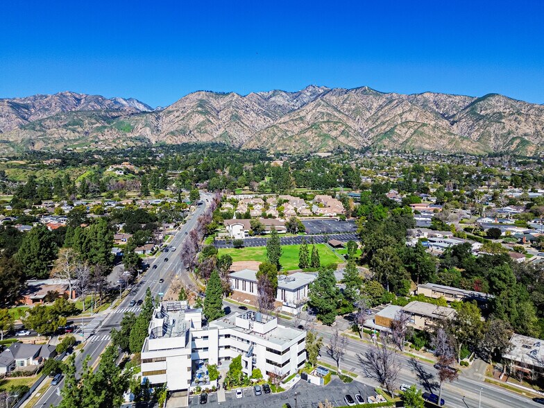 More Photos Of 670 N Rosemead Blvd, Pasadena Loft Creative Space For Sale