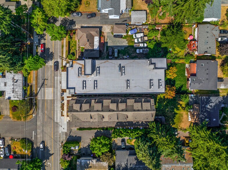 More Photos Of 2152 N 185th St, Shoreline Apartments For Sale