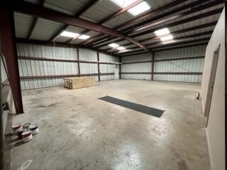 More Photos Of 9001 Frey Rd, Houston Warehouse For Lease