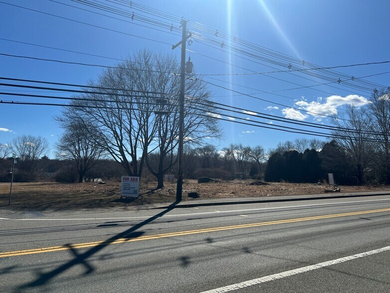 More Photos Of 58 Main Street, Lakeville Land For Sale