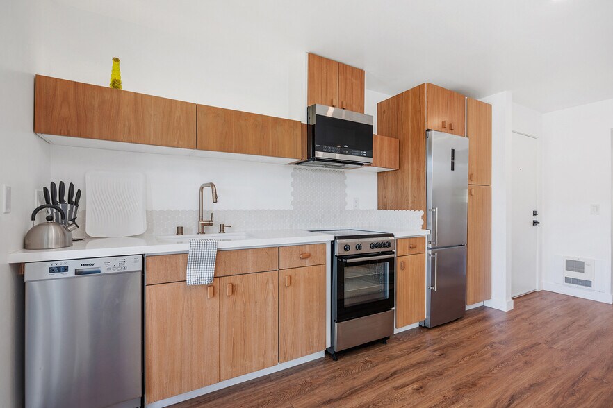 More Photos Of 4627 Park Dr, Carlsbad Apartments For Sale