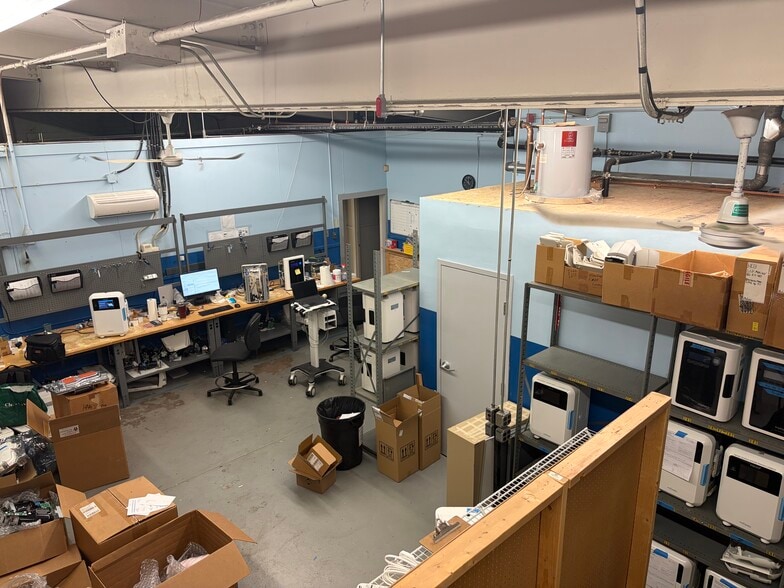 More Photos Of 184 Orne St, North Attleboro Warehouse For Sale