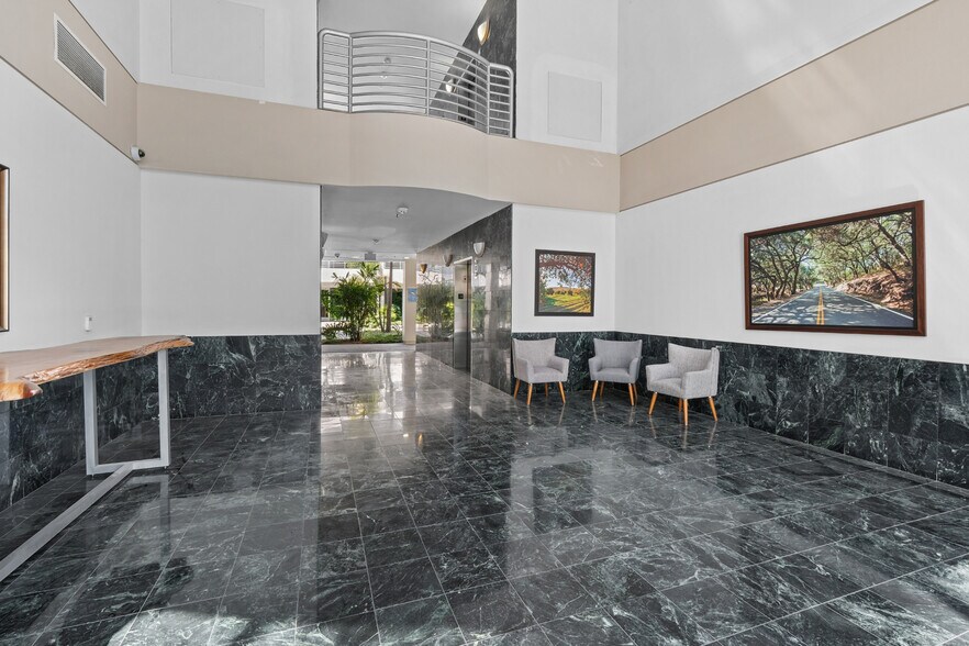 More Photos Of 20532 El Toro Rd, Mission Viejo Office For Sale