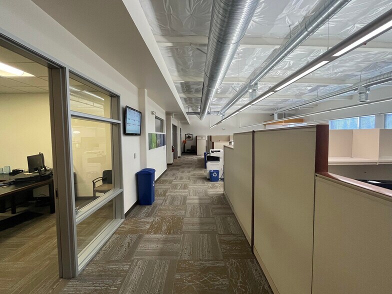 More Photos Of 990 Reserve Dr, Roseville Office For Sale