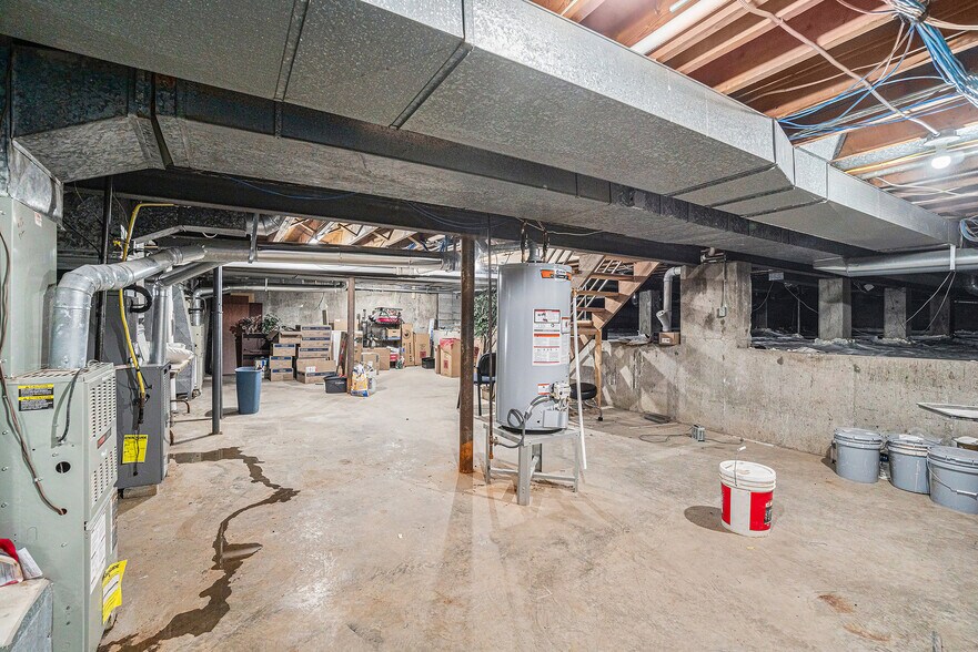 More Photos Of 2 Holly Ln, Paola Medical For Sale