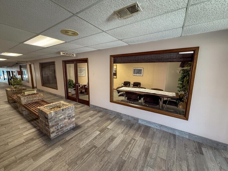 More Photos Of 16 Mantorville Ave N, Kasson Office For Sale