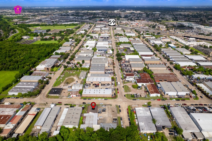 More Photos Of 9903 Honeywell St, Houston Warehouse For Sale
