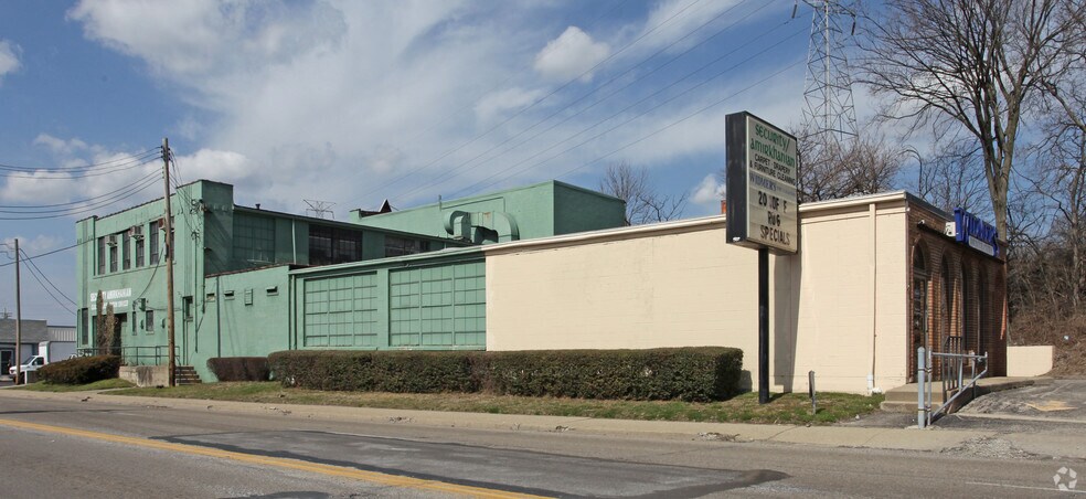 More Photos Of 1776 Tennessee Ave, Cincinnati Warehouse For Sale