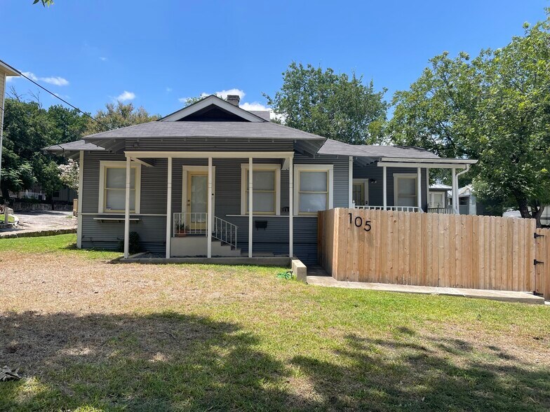 More Photos Of 105 Willim St, San Antonio Medical For Lease