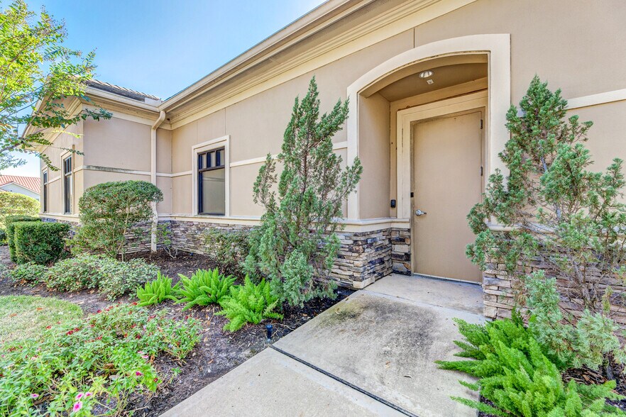 More Photos Of 4634 Riverstone Blvd, Missouri City Medical For Sale