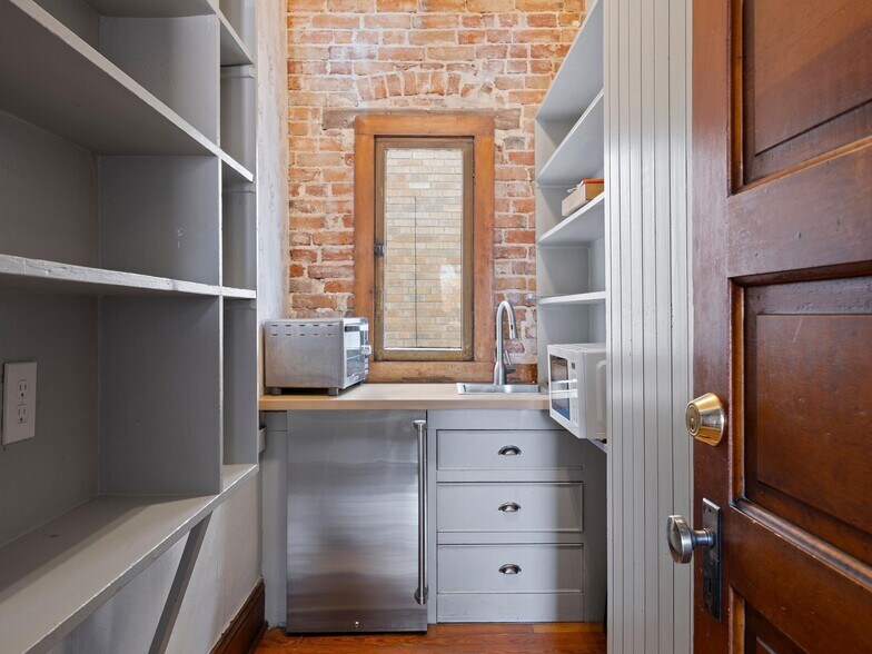 More Photos Of 1554 N Pennsylvania St, Denver Apartments For Sale