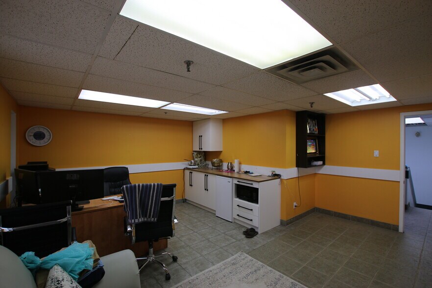 More Photos Of 11 Goodmark Pl, Toronto Warehouse For Sale