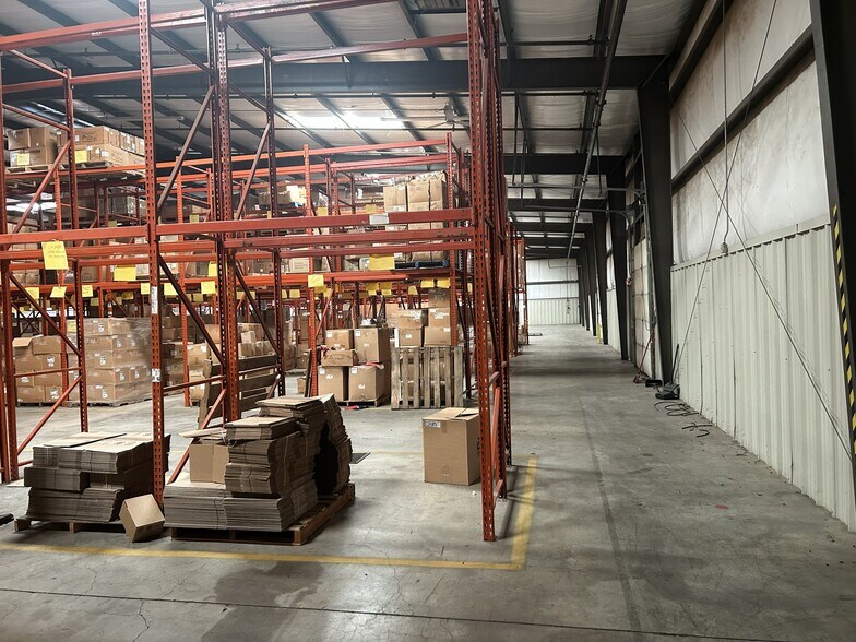 More Photos Of 210 SW Texas Ave, Lawton Warehouse For Sale
