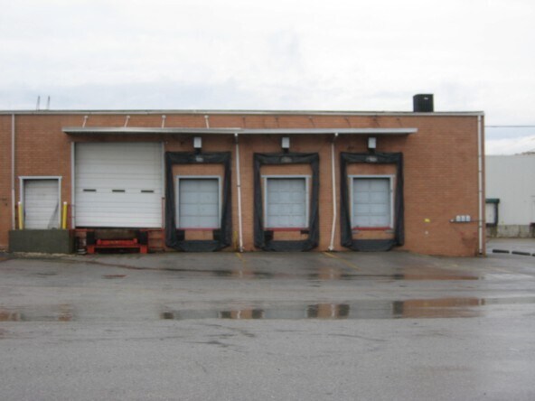 More Photos Of 3621 Aerial Way Dr SW, Roanoke Warehouse For Sale