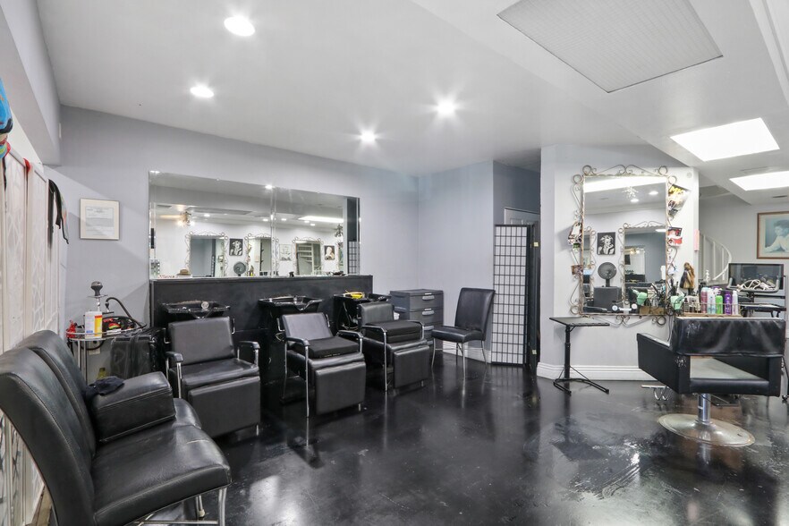 More Photos Of 2517 W Beverly Blvd, Montebello Storefront Retail Residential For Sale