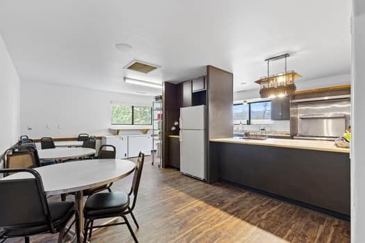 More Photos Of 2410 E Route 66, Flagstaff General Retail For Sale