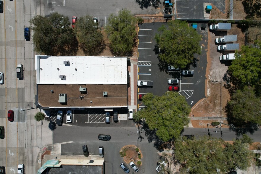More Photos Of 1226 Michigan Ave, Winter Park Convenience Store For Lease