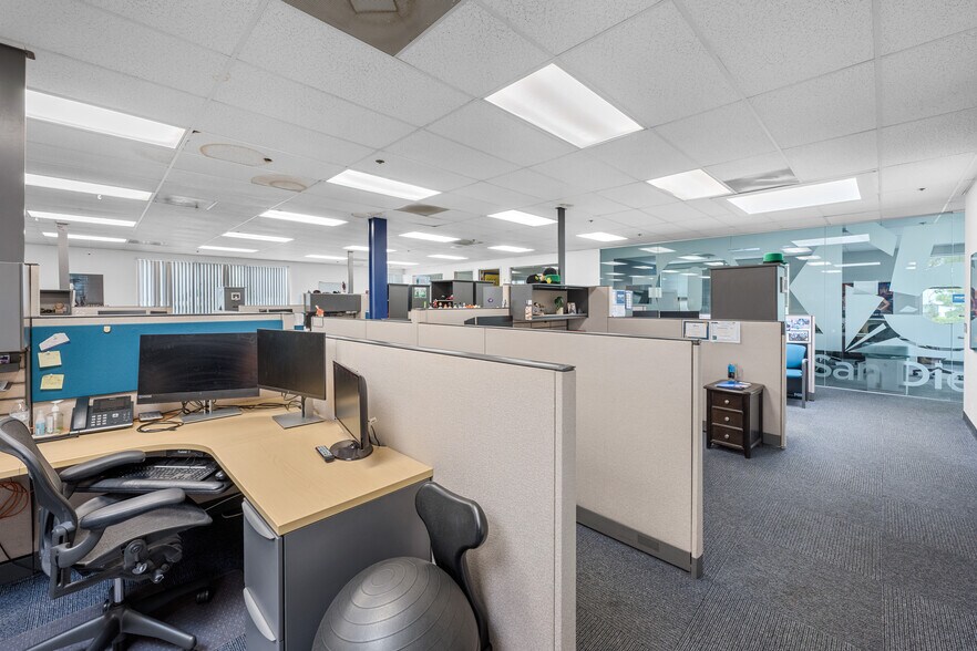 More Photos Of 7191 Engineer Rd, San Diego Movie Radio TVStudio For Lease