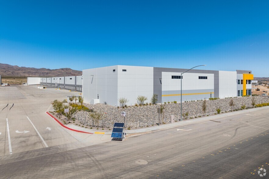 More Photos Of 5880 E North Belt Rd, Las Vegas Warehouse For Lease