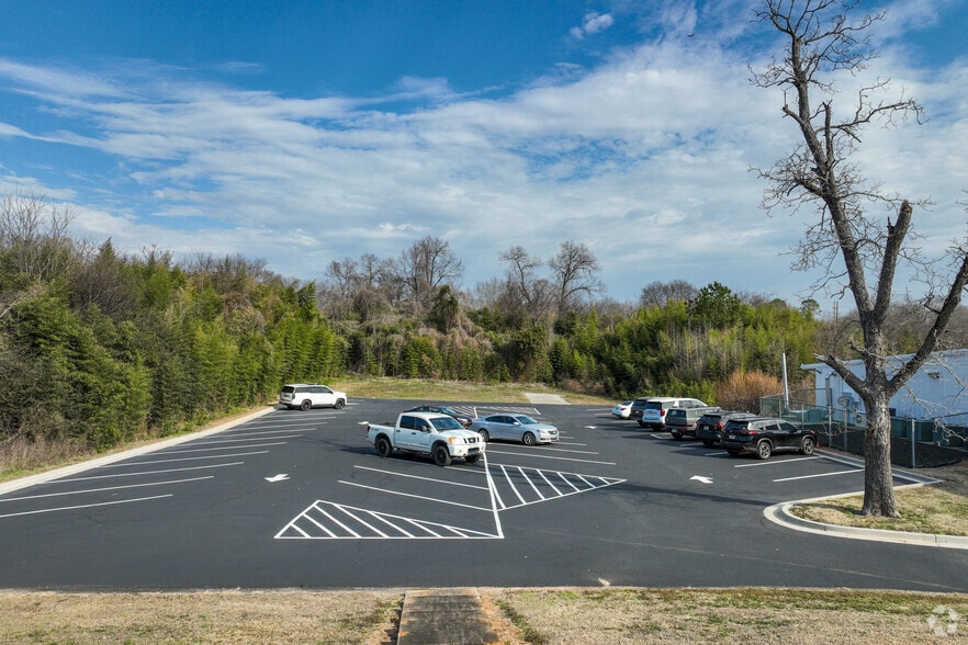More Photos Of 922 E Jefferson St, Americus Medical For Lease