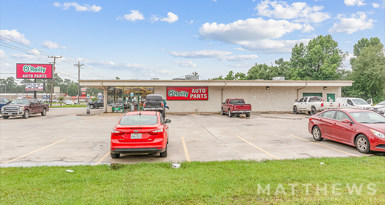 Primary Photo Of 1275 N Main St, Vidor Auto Repair For Sale