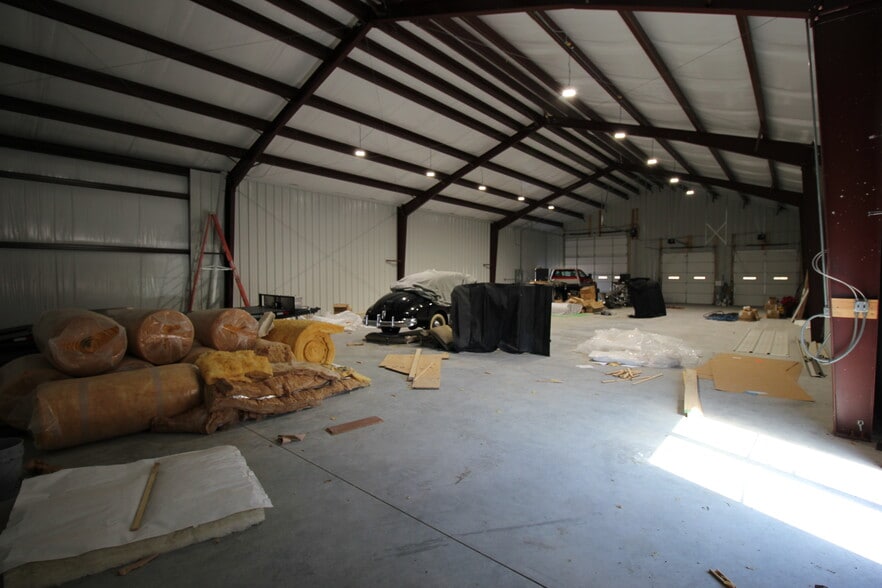 More Photos Of 34 Smokey Bear Ln, Covington Light Distribution For Sale