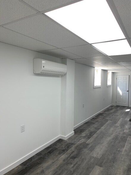 More Photos Of 1637 New Rd, Northfield Office For Sale