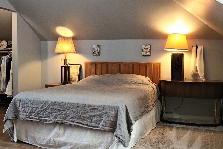 More Photos Of 47219 Highway 30, Haines Land For Sale